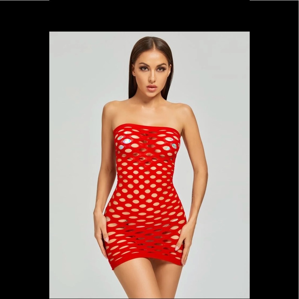 NWOT Cut-Out Bandeau Dress